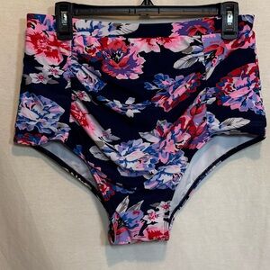 AA-516 PZZ Beach PLUS SIZE 2X Blue Pink & Red‎ Floral Bikini Bottoms